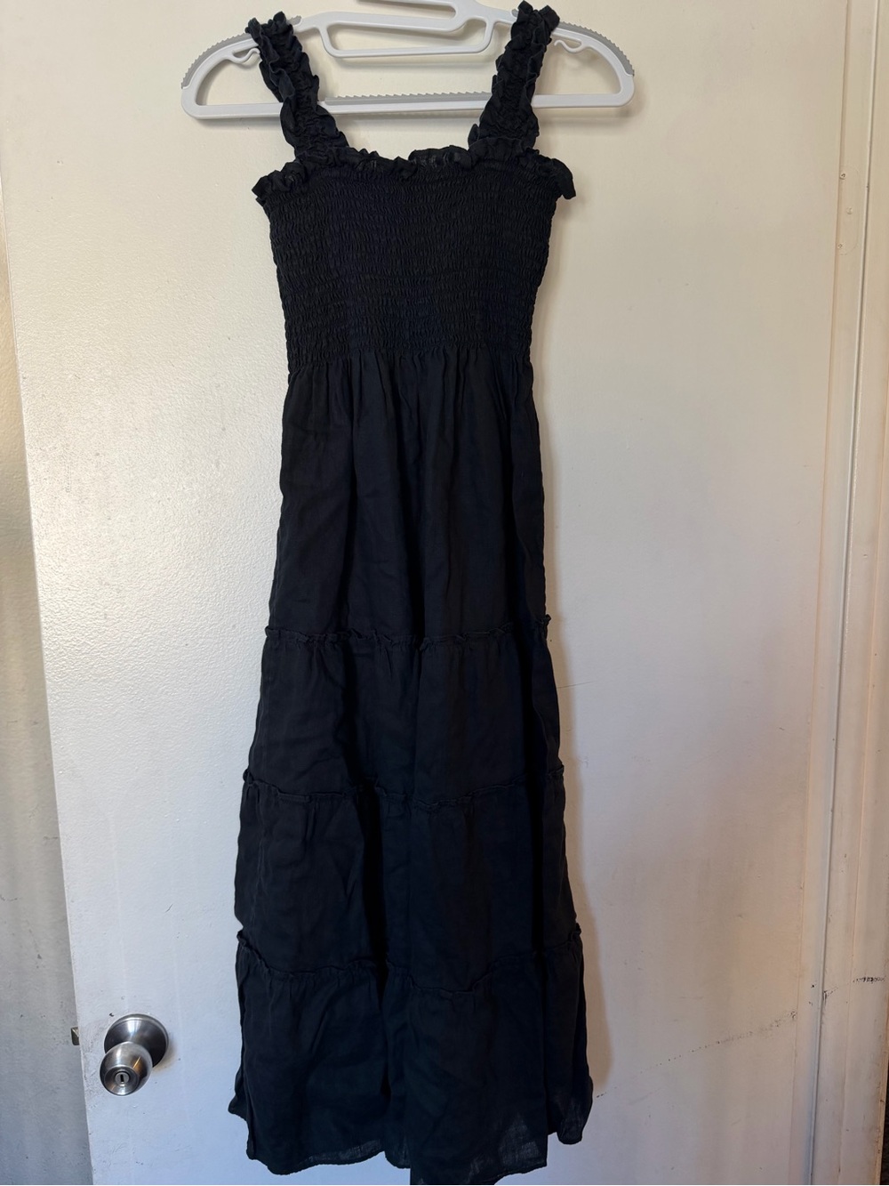 Quince 100% European Linen Smocked Midi Dress Black Small